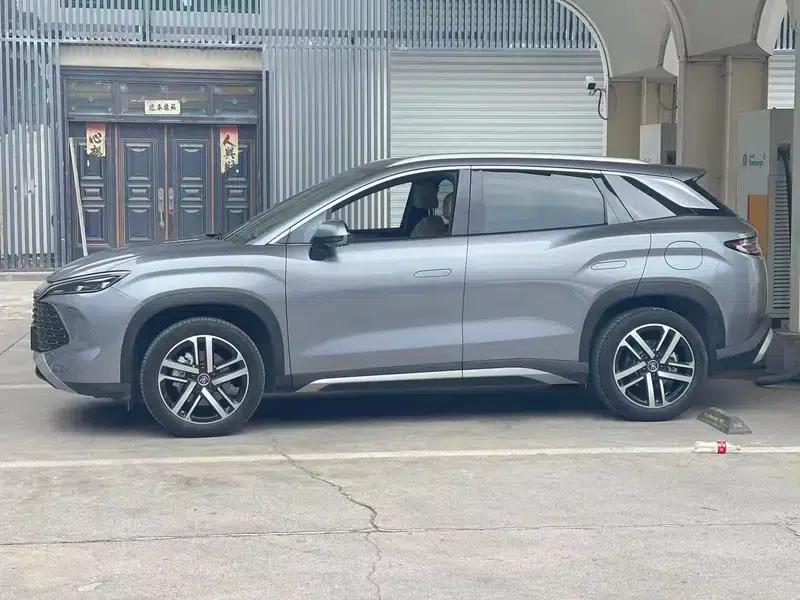 Song L DM 2024 DM-i 112KM Superior Edition — миниатюра 3