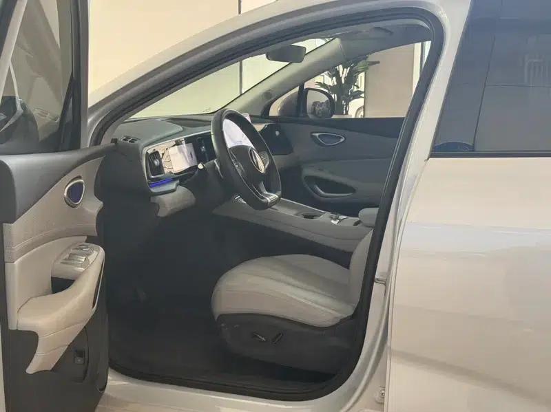 Hiace 05EV 2025 Model 520KM Flagship Intelligent Navigation Edition — миниатюра 9