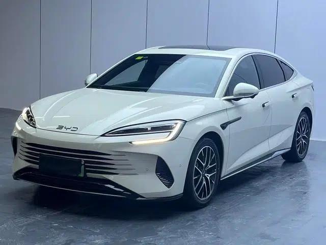 Seal 07DM 2025 Intelligent Driving Edition DM-i 125KM Premium