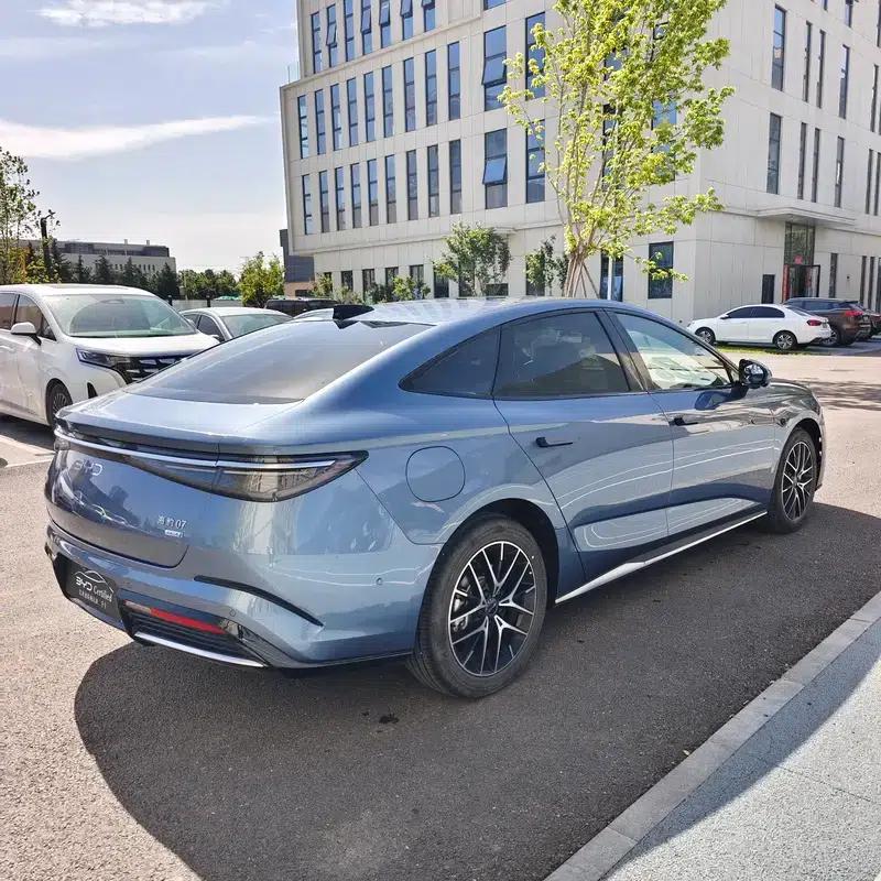 Seal 07DM 2025 Intelligent Driving Edition DM-i 125KM Premium — миниатюра 4