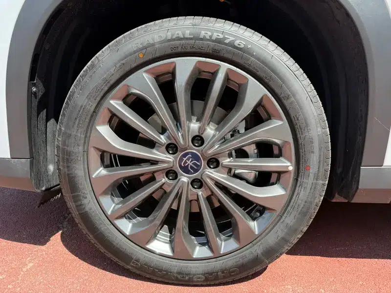 Song Ultra EV 2026 Model 605KM Super Edition — миниатюра 4