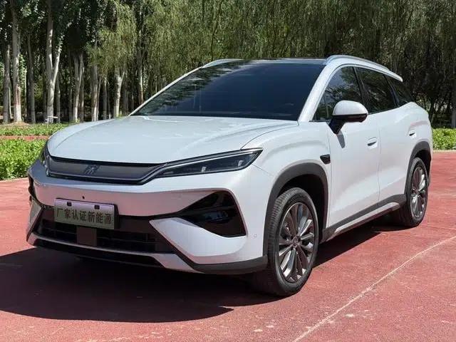 Song Ultra EV 2026 Model 605KM Super Edition