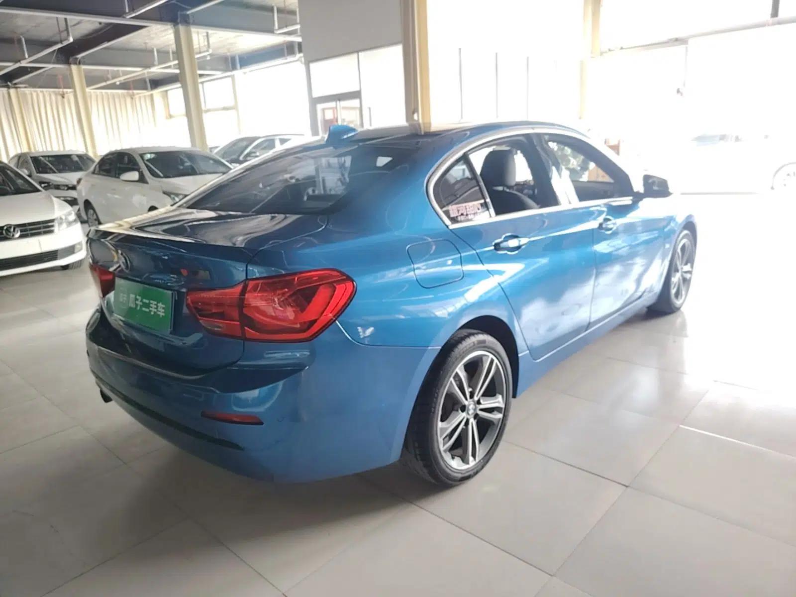BMW 1 Series 2017 118i Sport Edition — миниатюра 6