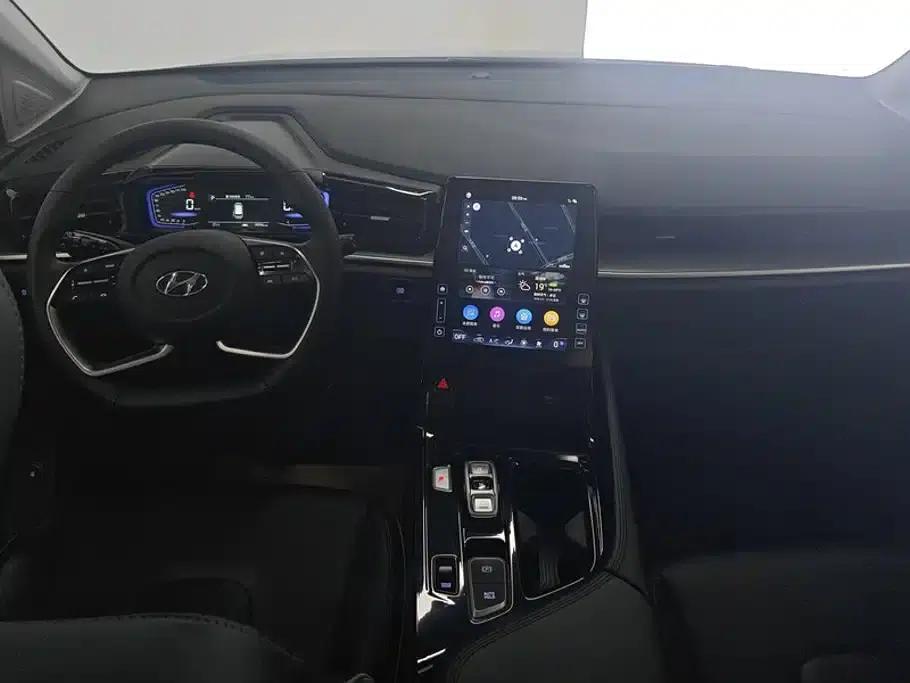 Kusto 2024 270TGDi LUX Premium Edition — миниатюра 12