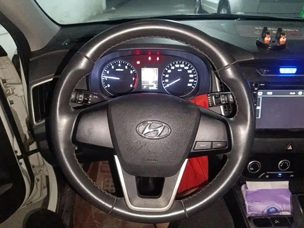 Beijing Hyundai ix25 2015 1.6L Automatic 2WD Smart GLS — миниатюра 3