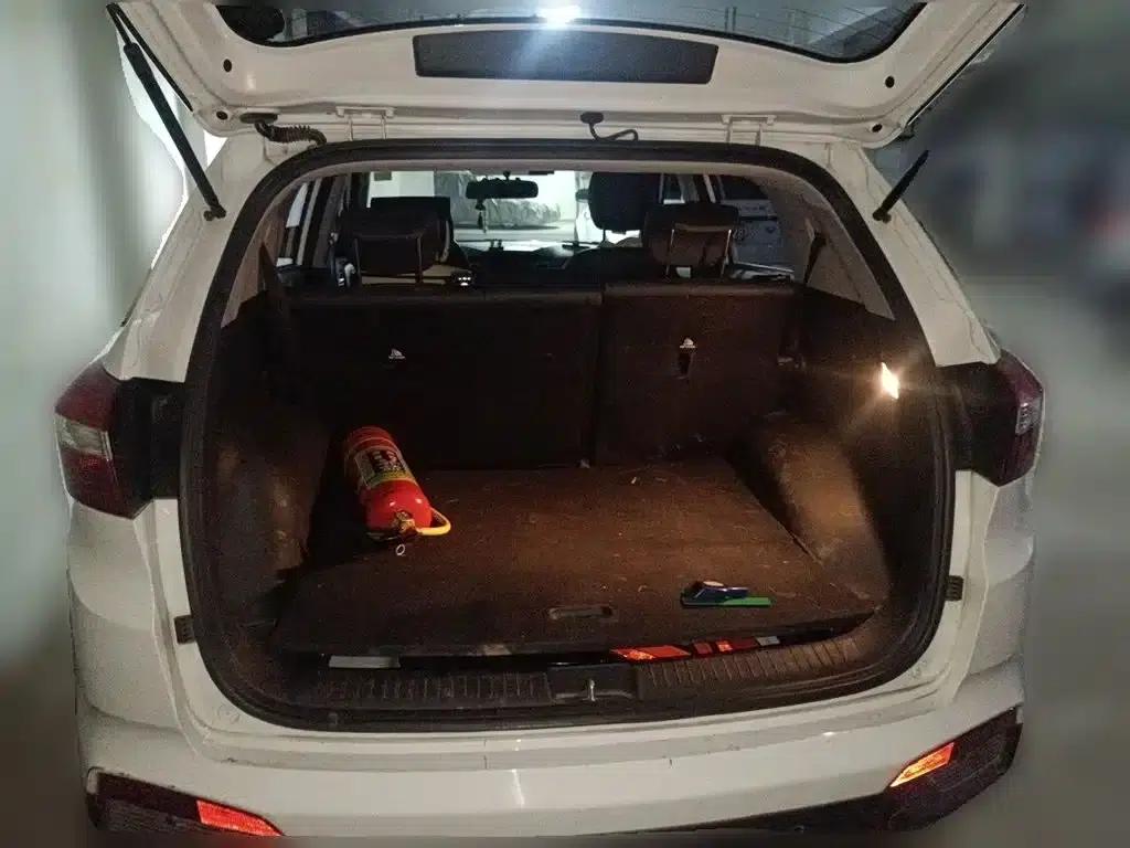 Beijing Hyundai ix25 2015 1.6L Automatic 2WD Smart GLS — миниатюра 10