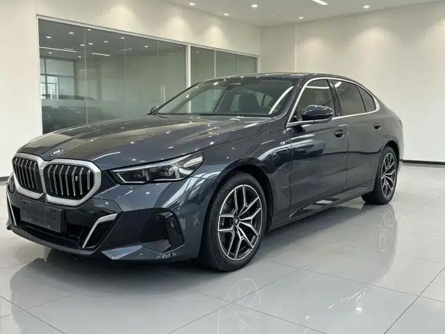 BMW i5 2024 eDrive 35L M Sport Package
