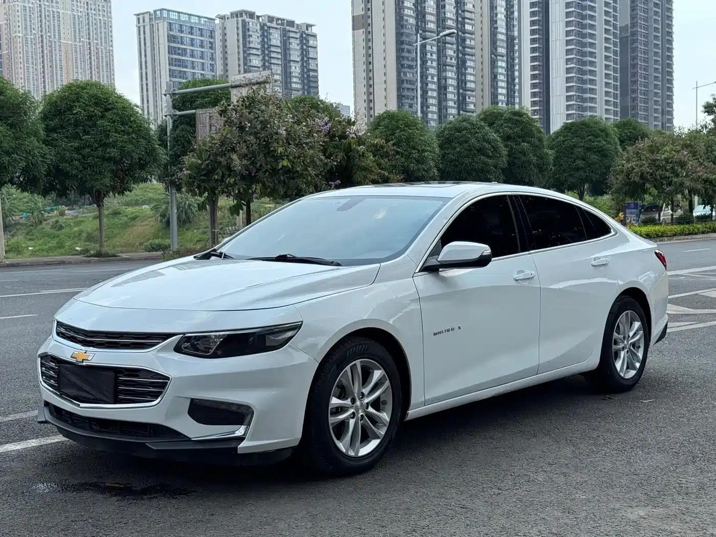 2017 Chevrolet Malibu XL 1.5T Automatic Elite Edition — миниатюра 1