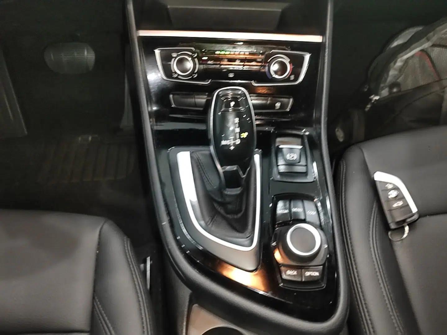 BMW 2 Series Gran Tourer 2019 220i Leading Model — миниатюра 16