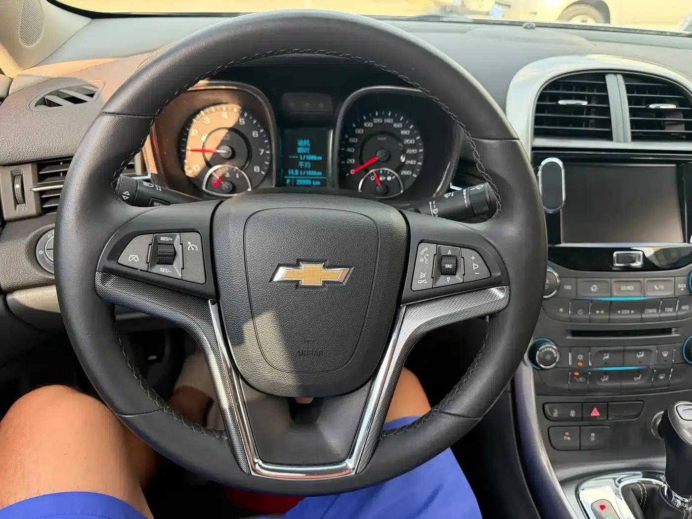 2014 Chevrolet Malibu 2.0L Automatic Luxury Edition — миниатюра 11