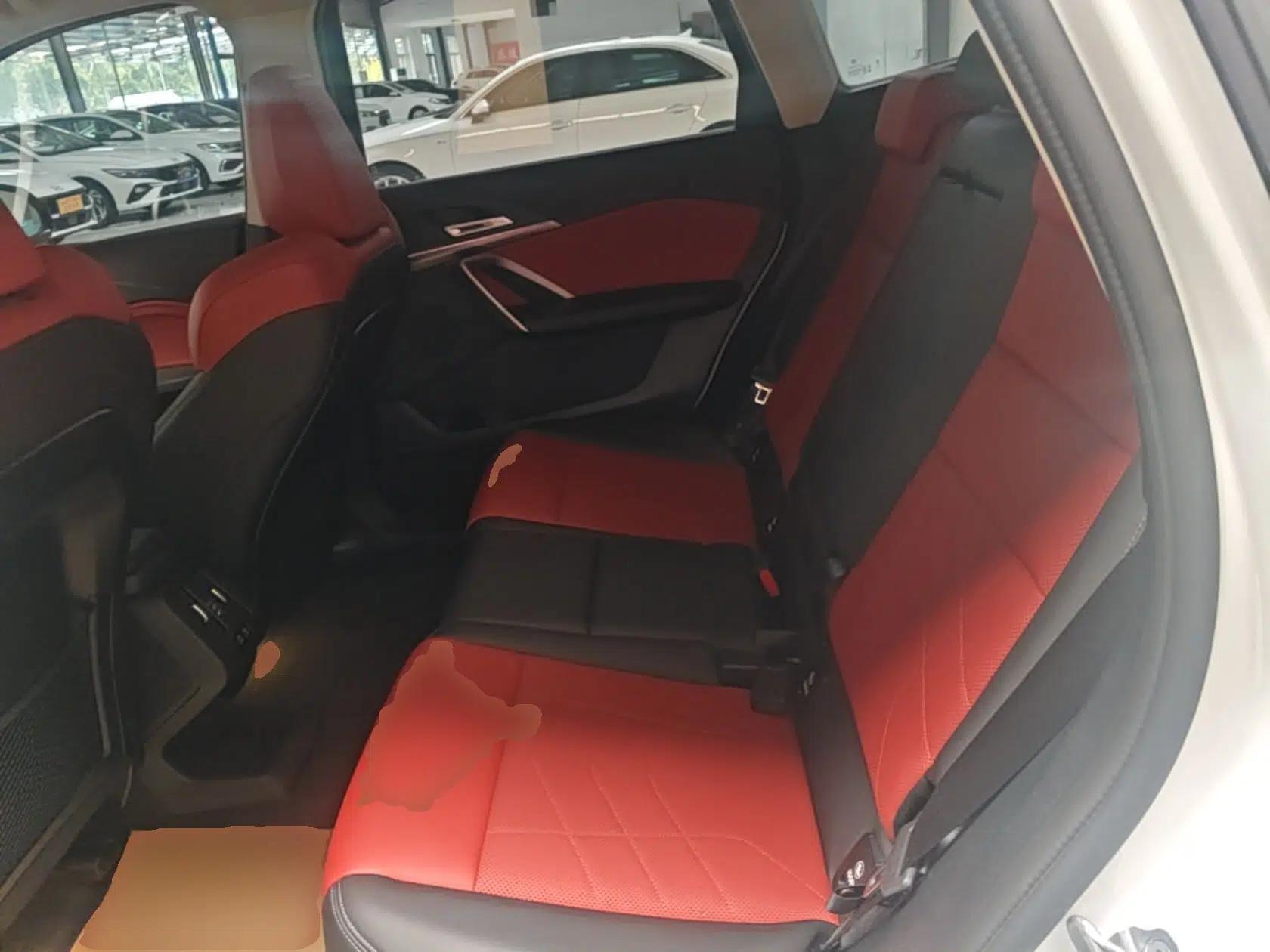 BMW iX1 2023 eDrive25L M Sport Package — миниатюра 20