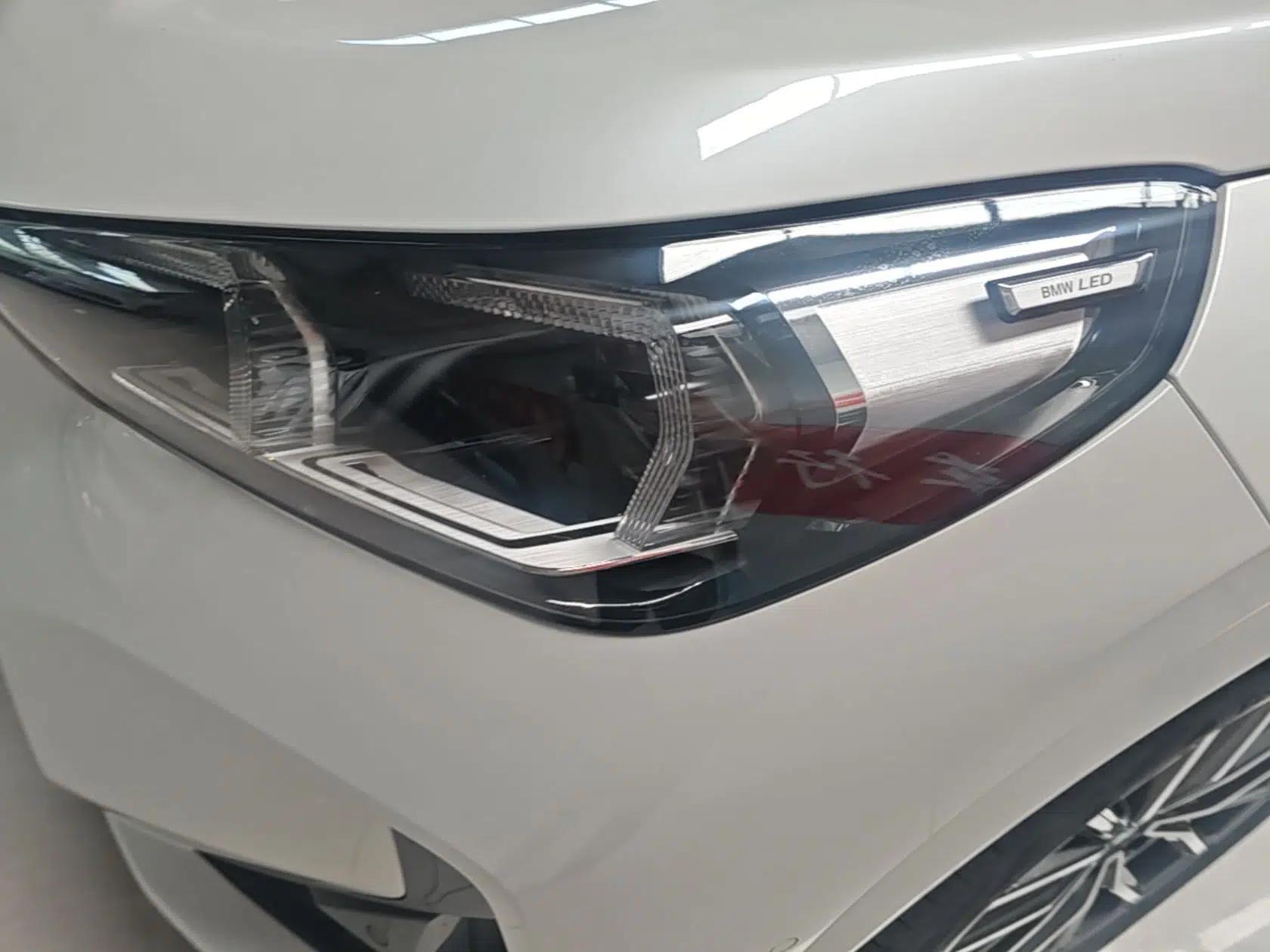 BMW iX1 2023 eDrive25L M Sport Package — миниатюра 8