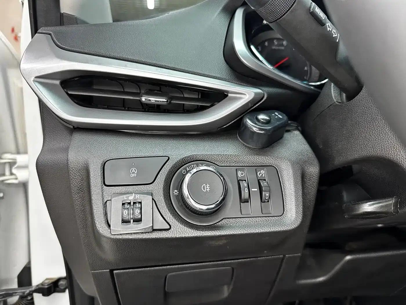 2020 Chevrolet Orlando Mild Hybrid Redline 530T Automatic Premium Edition (5+2 models) — миниатюра 25