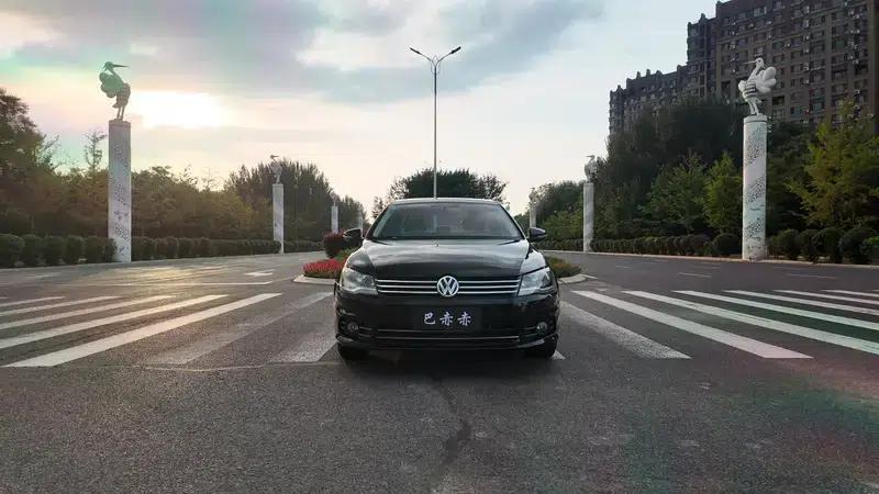 2014 Volkswagen Bora 1.6L Automatic Comfort Model — миниатюра 2