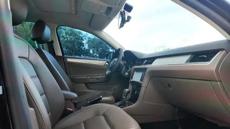 2014 Volkswagen Bora 1.6L Automatic Comfort Model — миниатюра 10