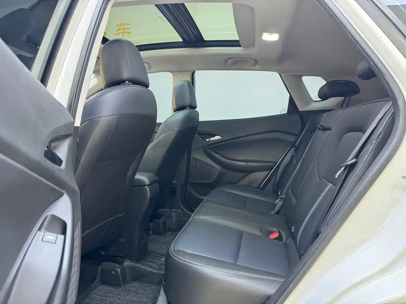 Chevrolet Trax 2021 325T Automatic Fun Edition (National VI Emission Standard) — миниатюра 7