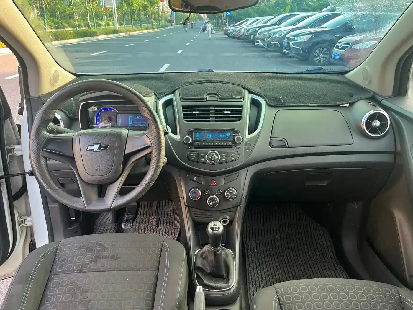 Chevrolet Trax 2014 1.4T Manual 2WD Comfort Model — миниатюра 8