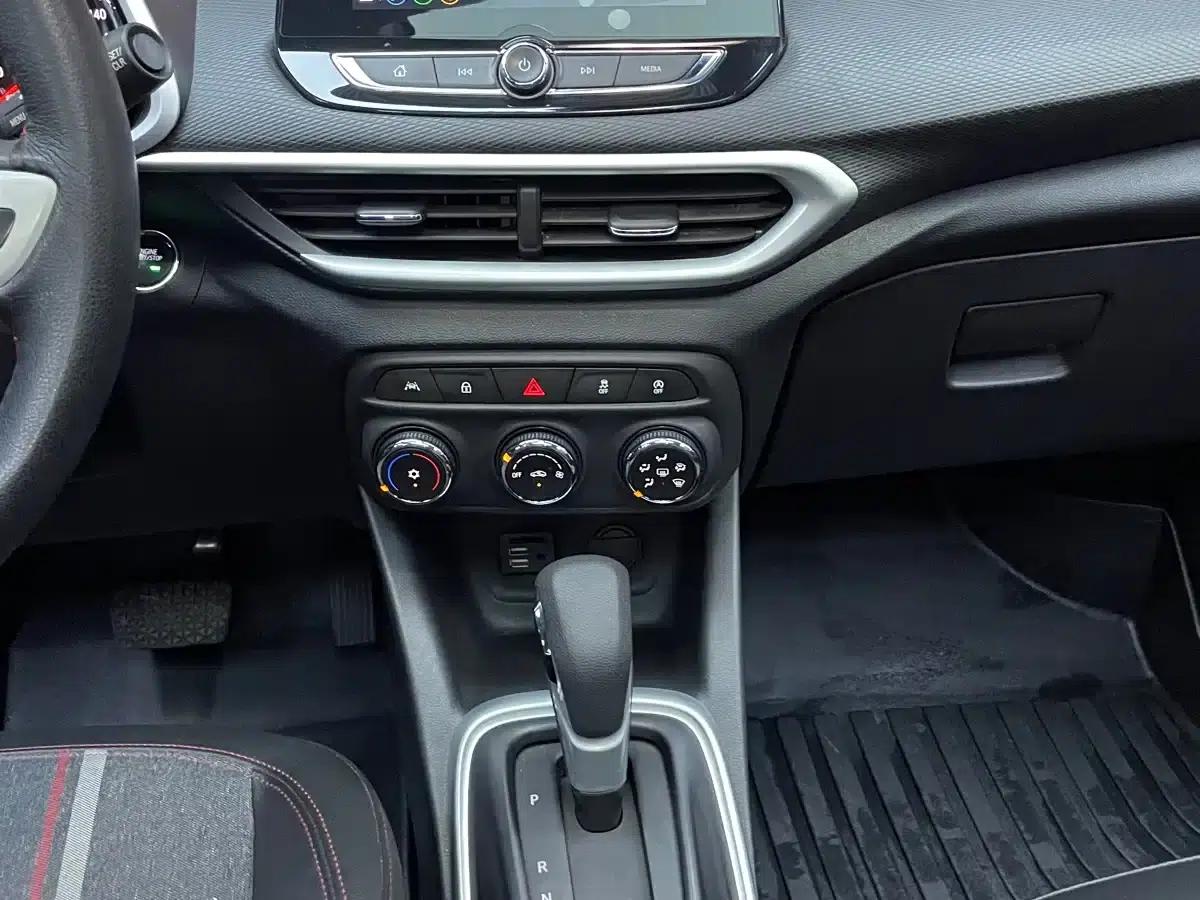 Chevrolet Trax 2019 Redline 335T CVT Ultimate Edition (China VI Emission Standard) — миниатюра 11