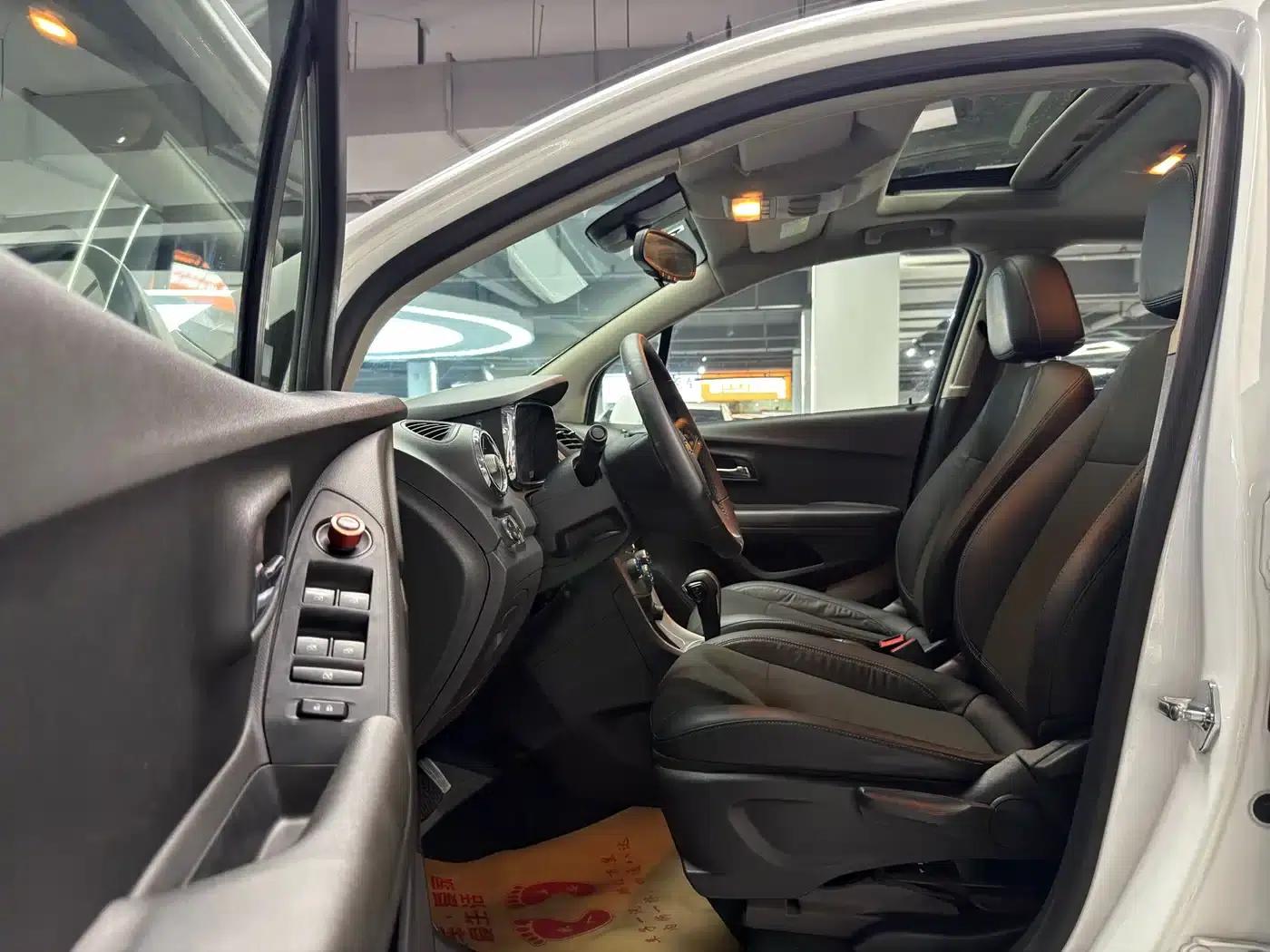 Chevrolet Trax 2014 1.4T Automatic 2WD Luxury — миниатюра 7