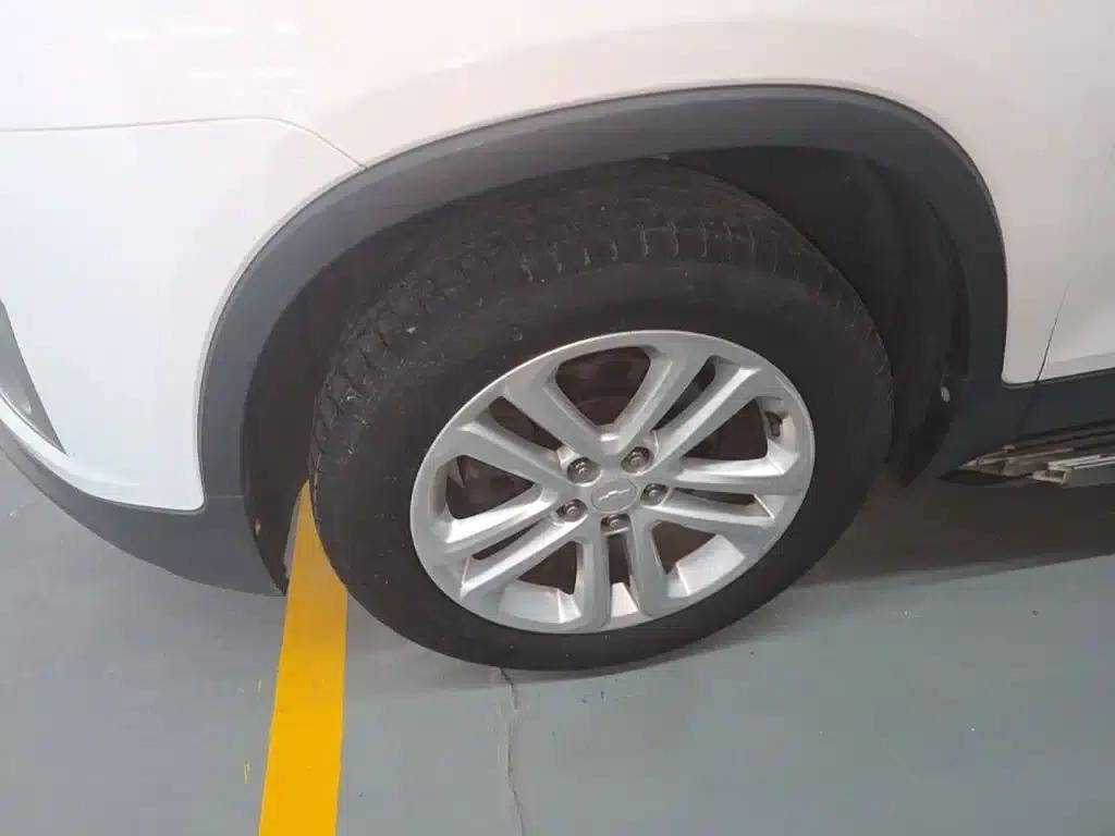 Chevrolet Trax 2016 1.4T Automatic 2WD Comfort Sunroof Edition — миниатюра 23
