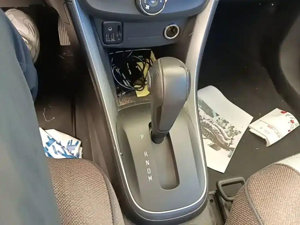 Chevrolet Trax 2018 330T Automatic 2WD Elite — миниатюра 21
