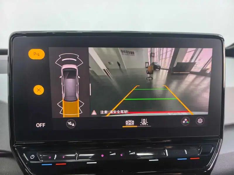 Volkswagen ID.3 2023 Pure Smart Edition — миниатюра 6