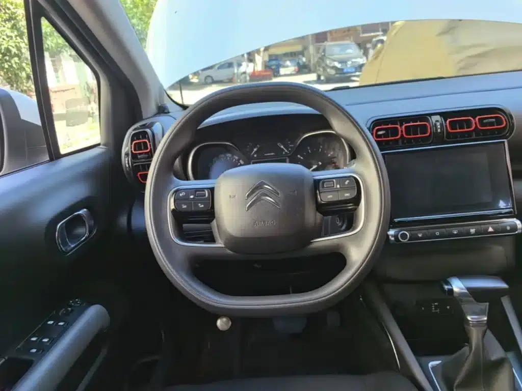 2018 C4 AIRCROSS 230THP Automatic Elegance Edition — миниатюра 11