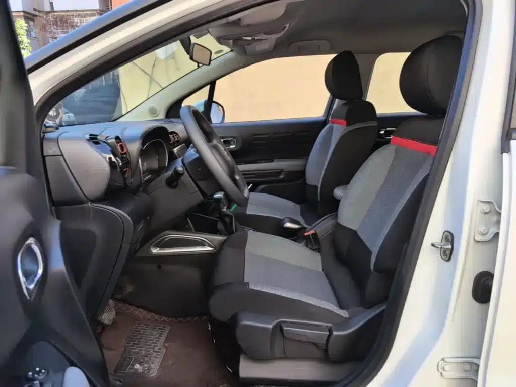 2018 C4 AIRCROSS 230THP Automatic Elegance Edition — миниатюра 15