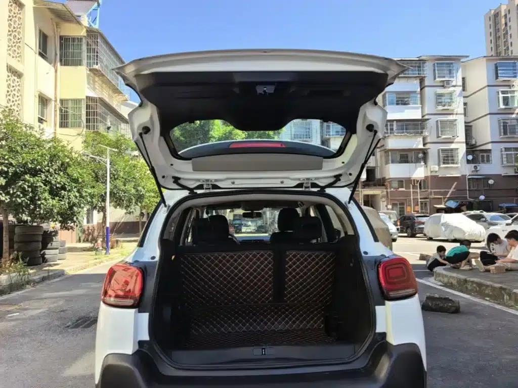 2018 C4 AIRCROSS 230THP Automatic Elegance Edition — миниатюра 19