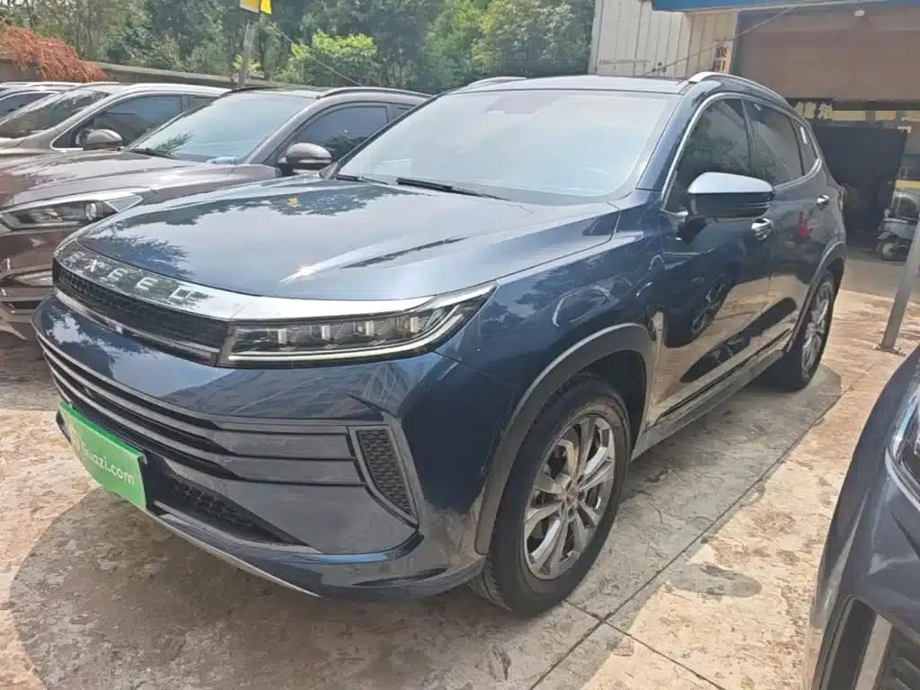 Star Chaser 2020 Model: Riding the Waves 1.5T CVT Star Wise Edition — миниатюра 2
