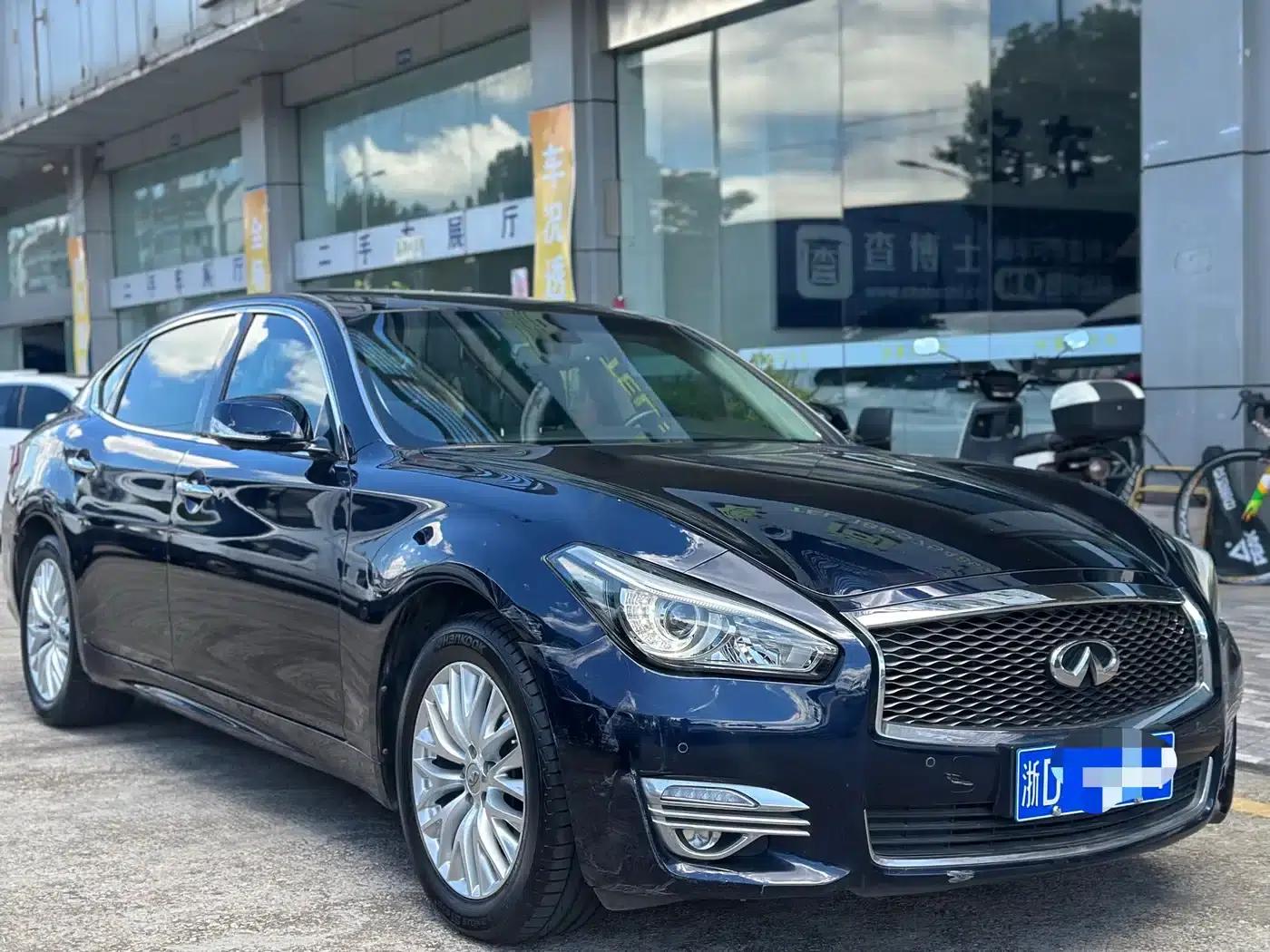Infiniti Q70 2019 Q70L 2.0T Enjoy Edition — миниатюра 3