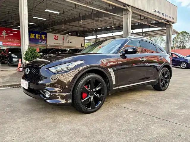 Infiniti QX70 2013 3.7L Standard Edition
