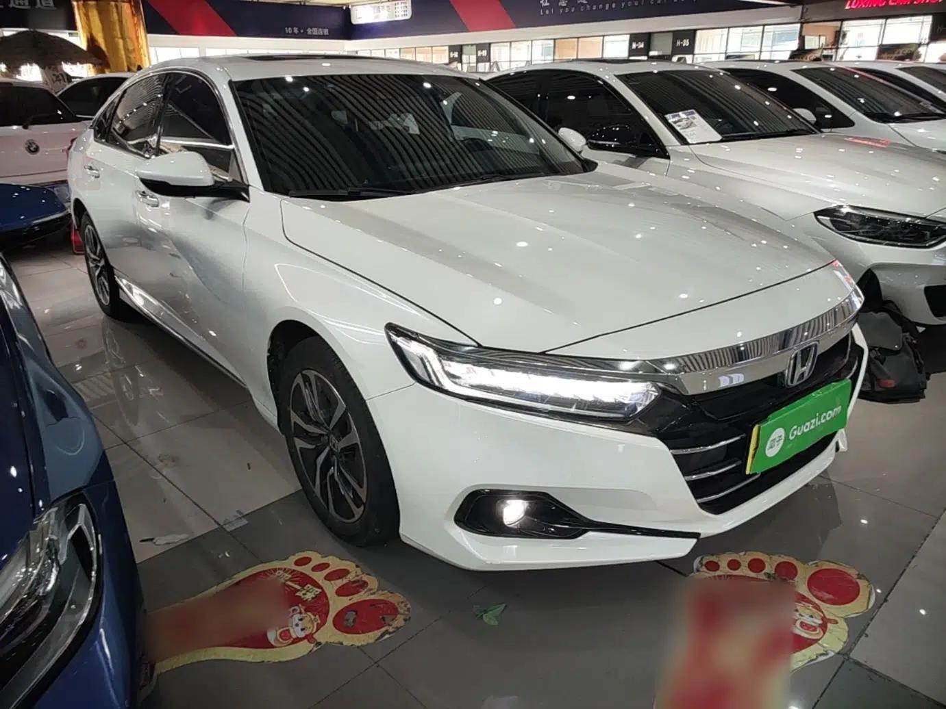 Honda Accord 2022 Xing·Hybrid 2.0L Xingling Version — миниатюра 3