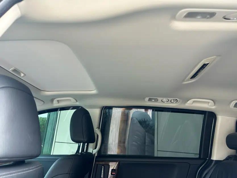 Honda Odyssey 2017 2.4L Smart Edition — миниатюра 15