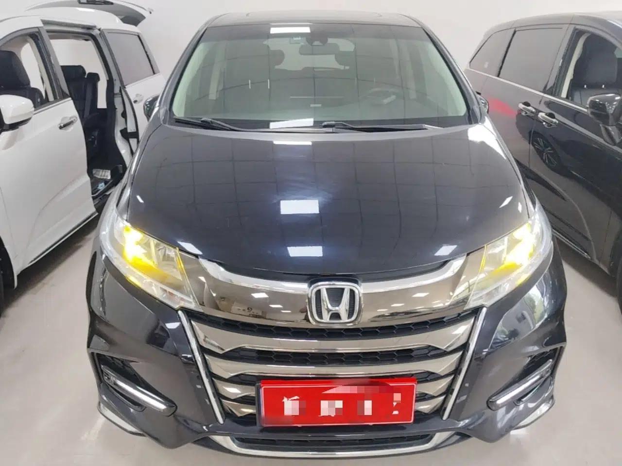Honda Odyssey 2021 2.0L Rui·Smart Edition — миниатюра 2