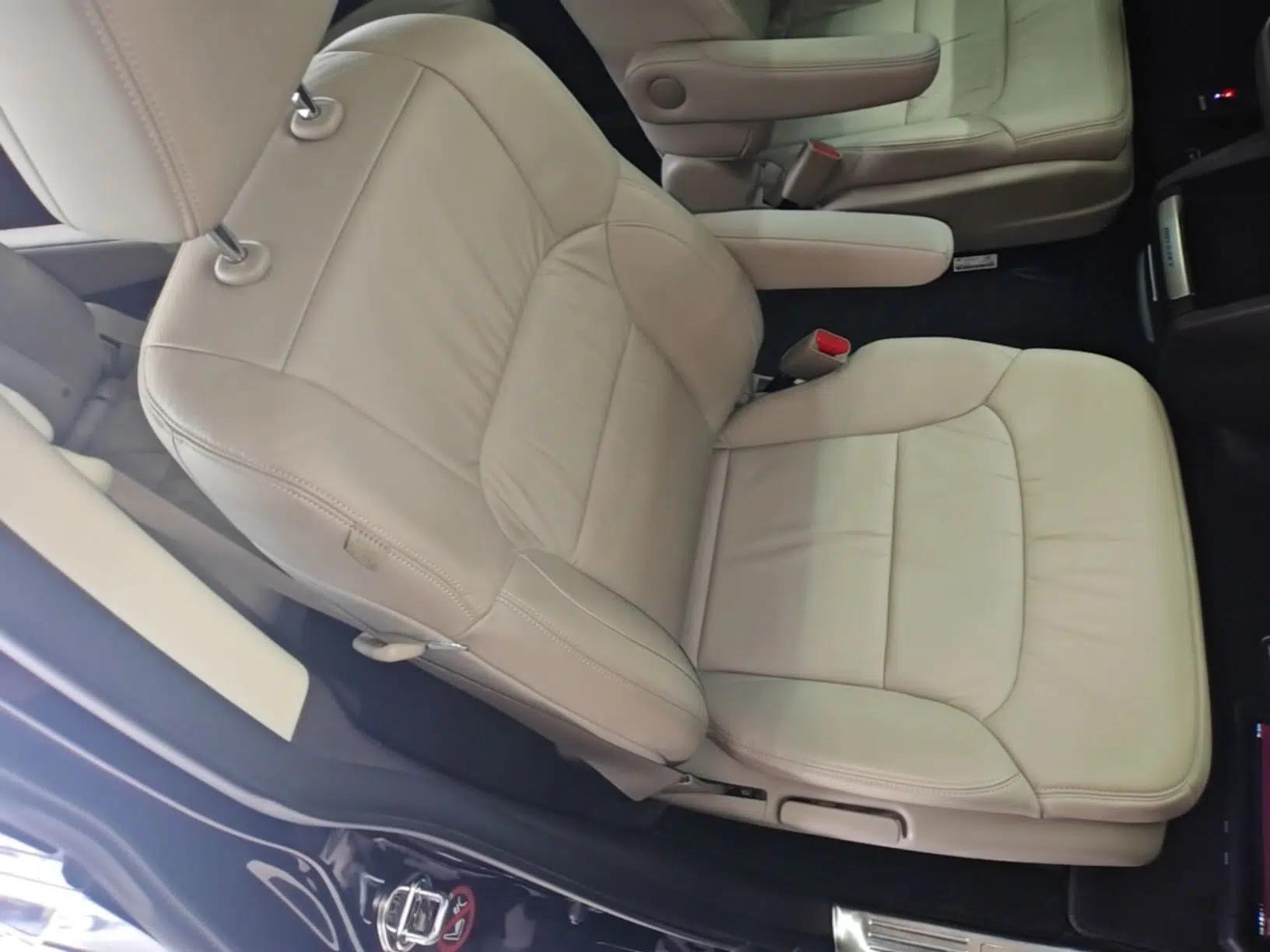 Honda Odyssey 2017 2.4L Luxury Edition — миниатюра 19