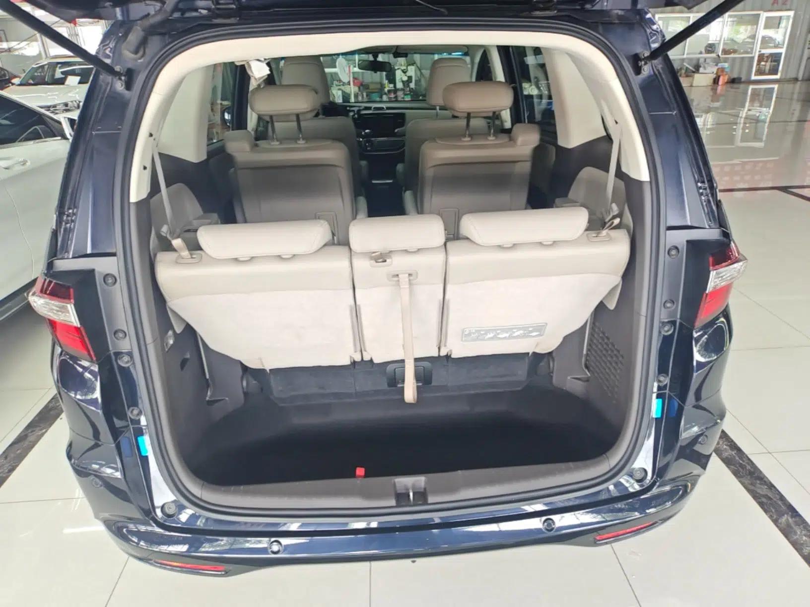Honda Odyssey 2017 2.4L Luxury Edition — миниатюра 22