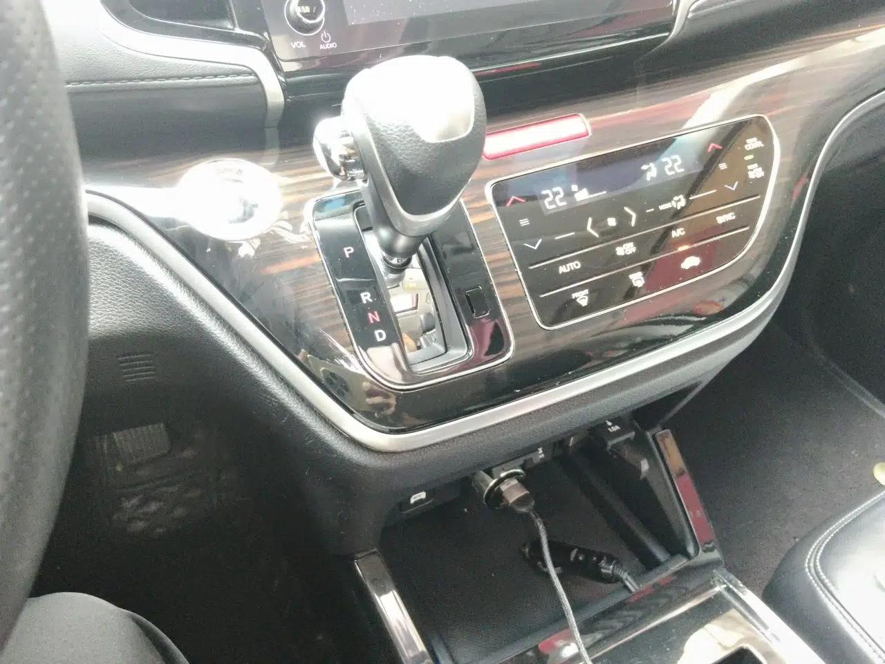 Honda Odyssey 2021 2.0L Rui·Smart Edition — миниатюра 11