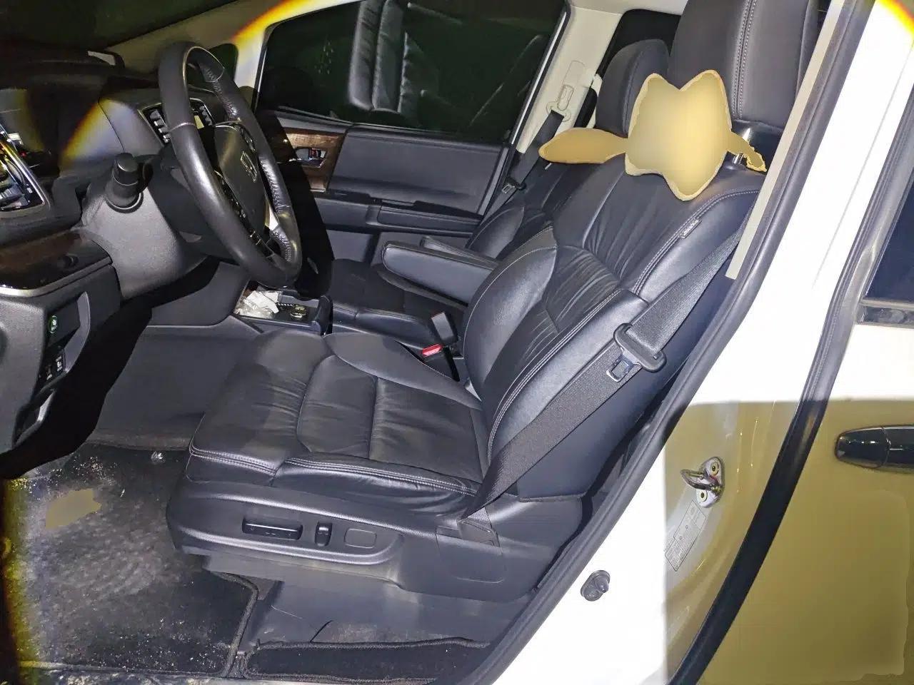 Honda Odyssey 2015 Updated Version 2.4L Smart Edition — миниатюра 15
