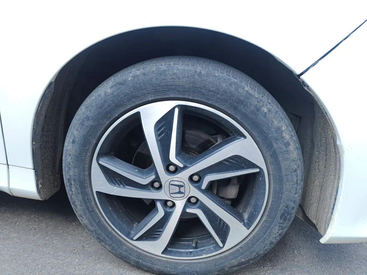 Honda Odyssey 2017 2.4L Smart Edition — миниатюра 8