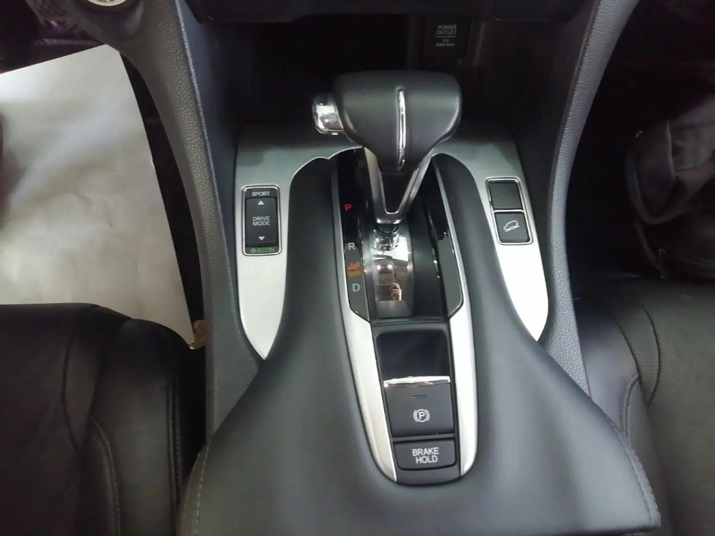Honda Avancier 2020 240TURBO Two-Wheel Drive Comfort Edition — миниатюра 16