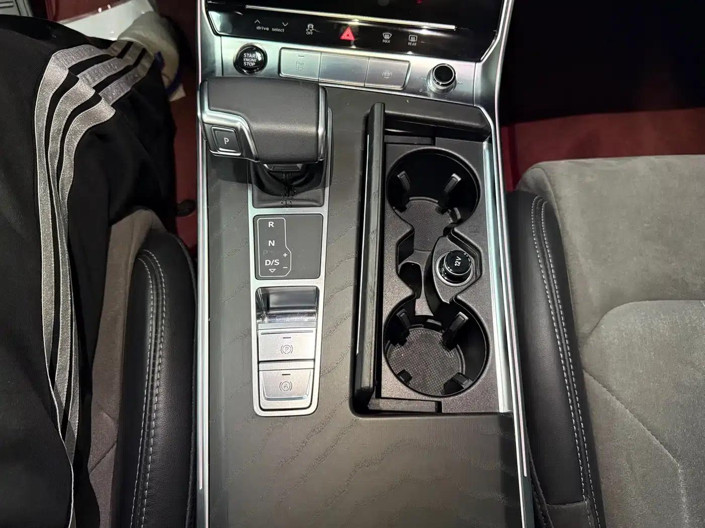 Audi A6L 2024 45 TFSI Premium Elegance — миниатюра 11