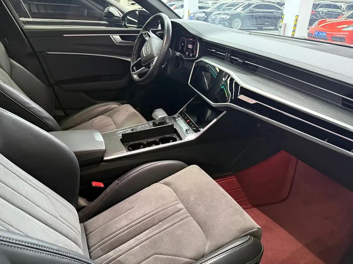 Audi A6L 2024 45 TFSI Premium Elegance — миниатюра 4