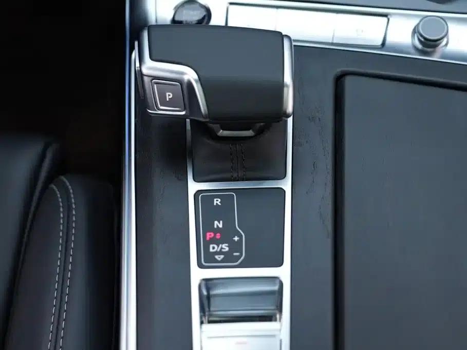 Audi A6L 2024 45 TFSI quattro Premium Elegance — миниатюра 12