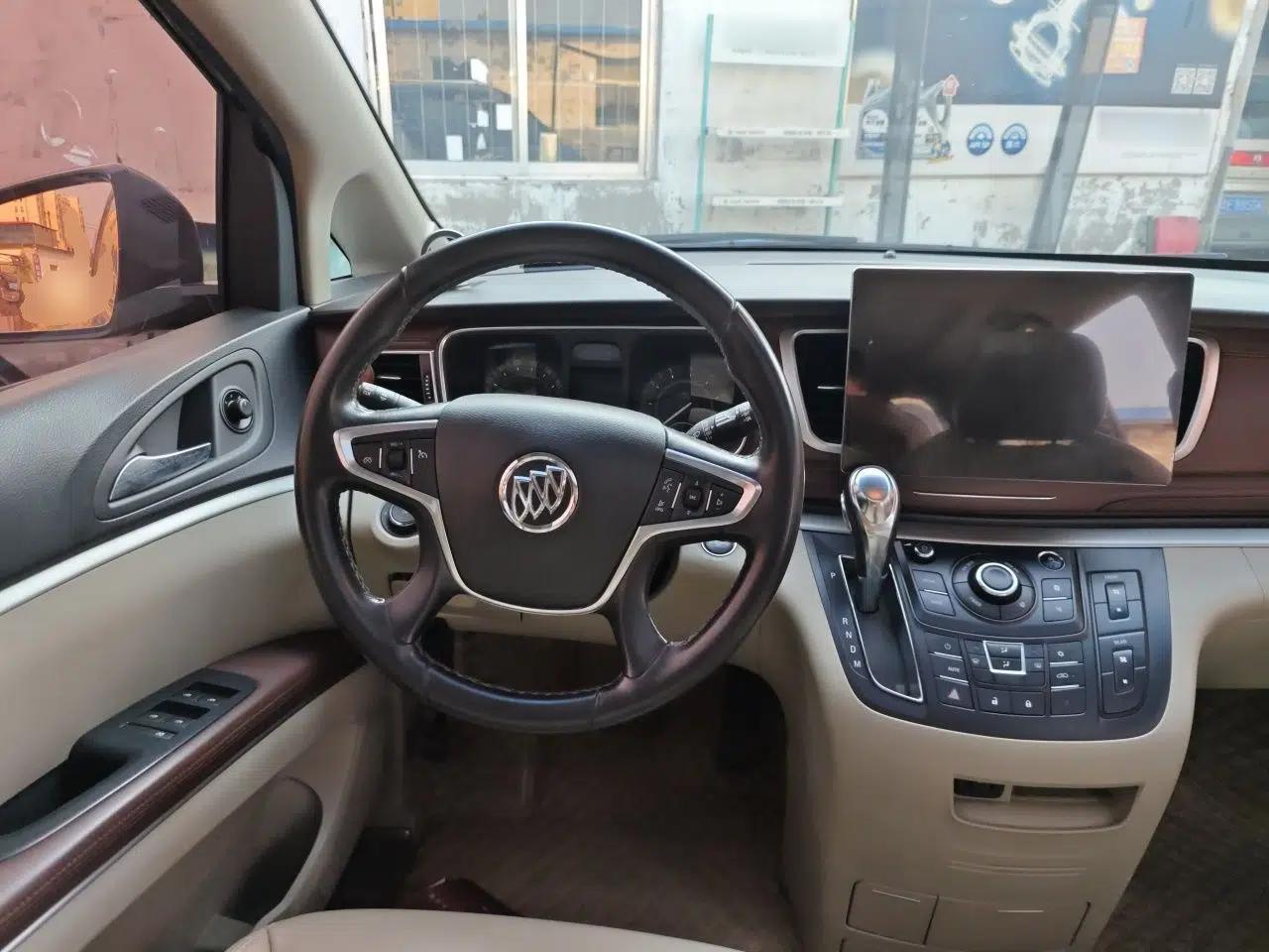 Buick GL8 2018 28T Luxury Model China VI Standard — миниатюра 10