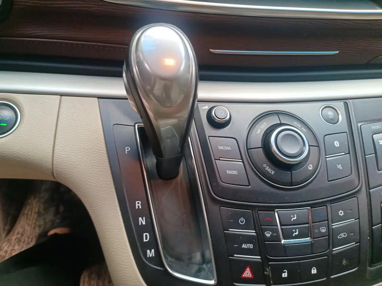 Buick GL8 2018 28T Luxury Model China VI Standard — миниатюра 14