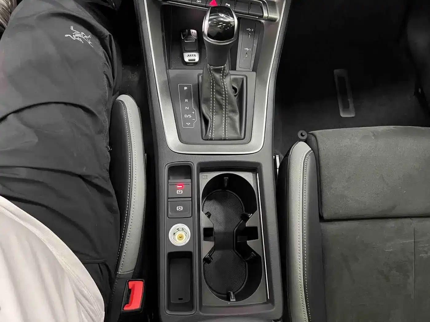 Audi Q3 2022 35 TFSI Fashion Dynamic Edition — миниатюра 13
