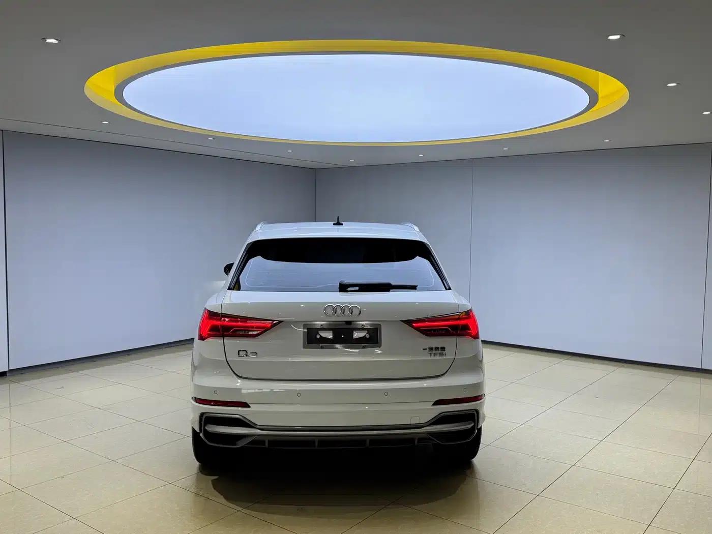 Audi Q3 2022 35 TFSI Fashion Dynamic Edition — миниатюра 5