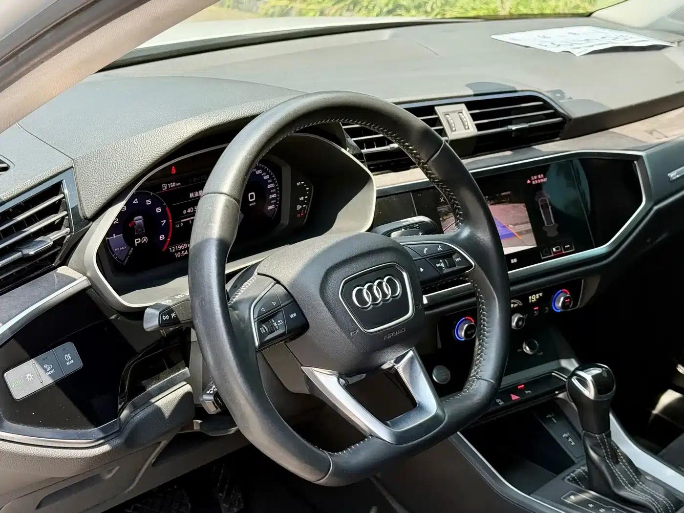 Audi Q3 2019 40 TFSI Fashion Dynamic Edition — миниатюра 10