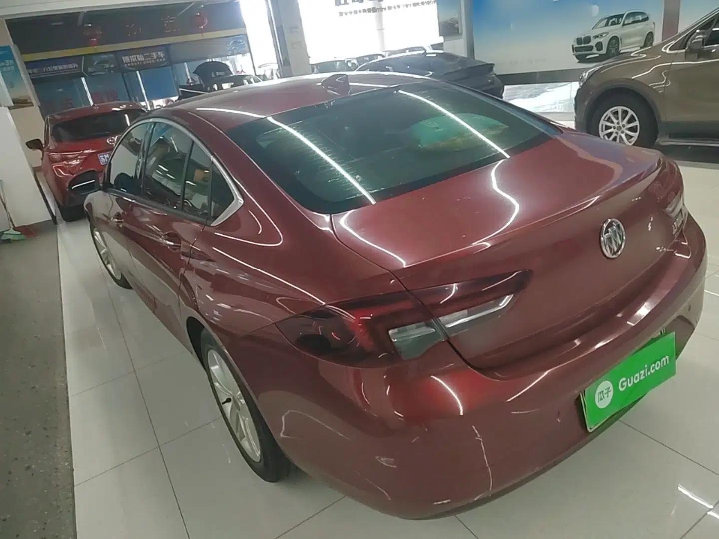Buick Regal 2017 20T Elite Edition — миниатюра 4